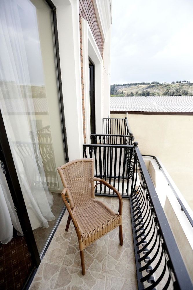 Standard Twin Room, 2 Twin Beds, Balcony photo 1