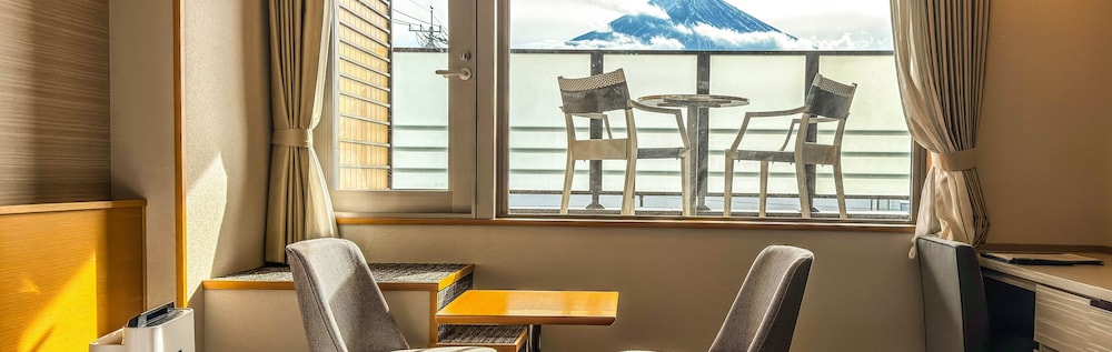 Special Room, Deluxe Twin Room - Mountain View with Terrace (25.64sqm), 2nd Floor