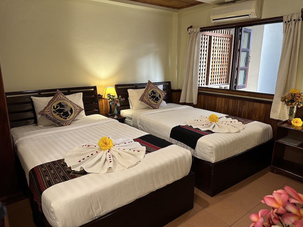 Deluxe Twin Room - Photo 10