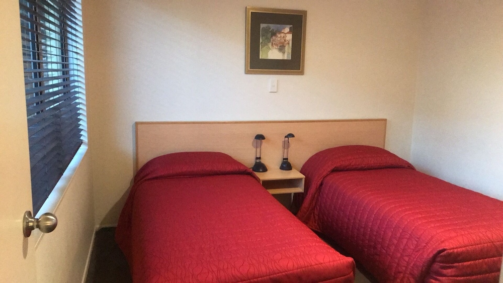 Family Suite One bedroom photo 2