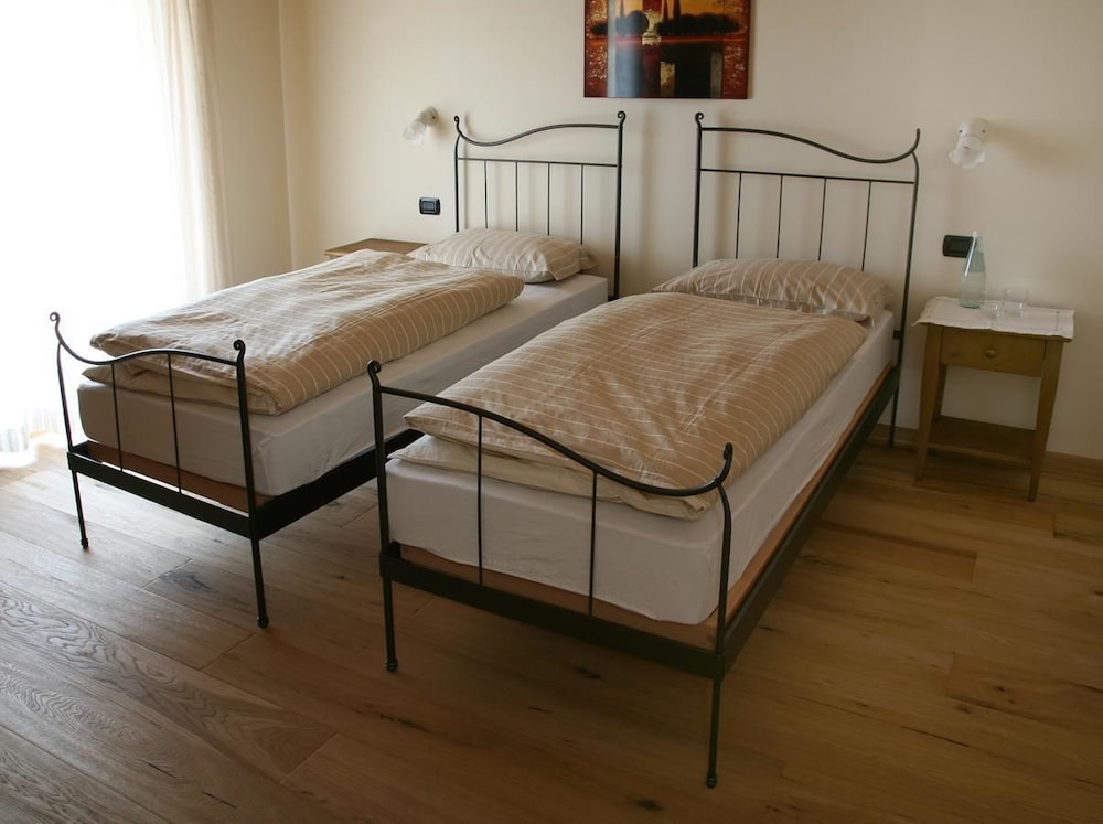 Double or Twin Room photo 2