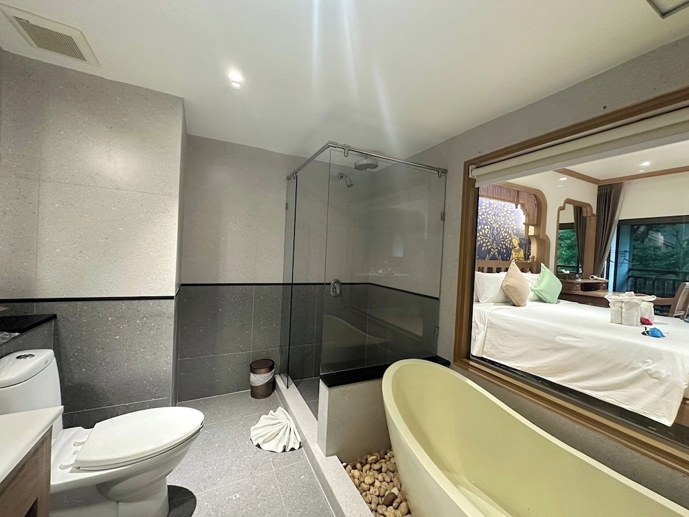 Grand Deluxe Room - Photo 3