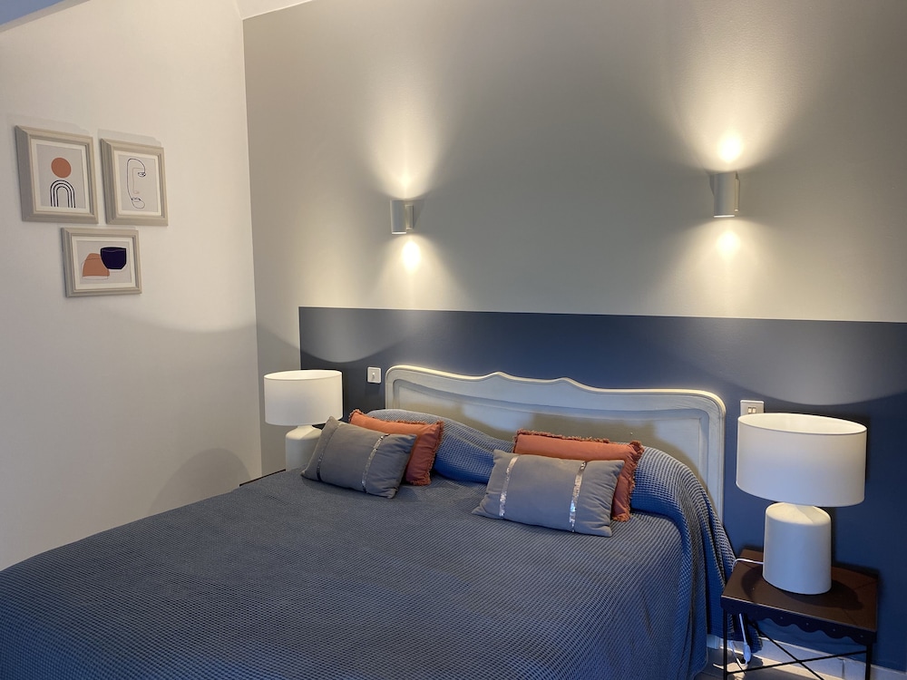 Classic Room - Photo 1