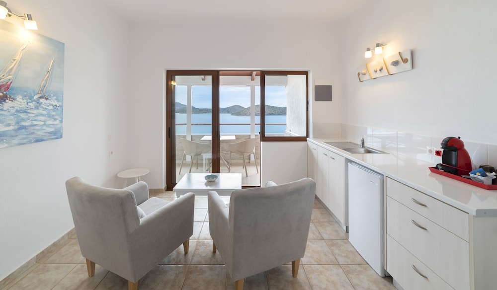Panoramic Apartment, 1 Bedroom, Sea View photo 3