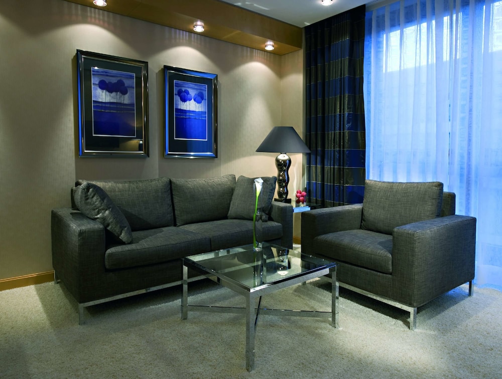 Junior Suite (Double Use) - Photo 7