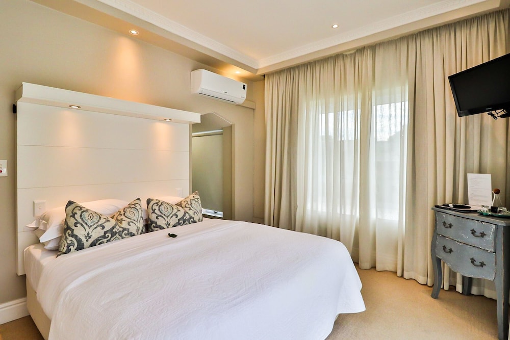 Luxury Suite, Mountain View photo 1