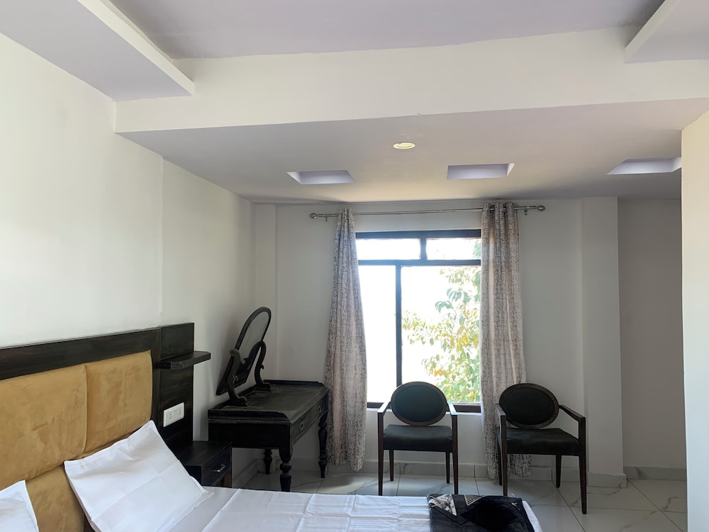 Deluxe Double Room, Balcony, Garden View photo 1