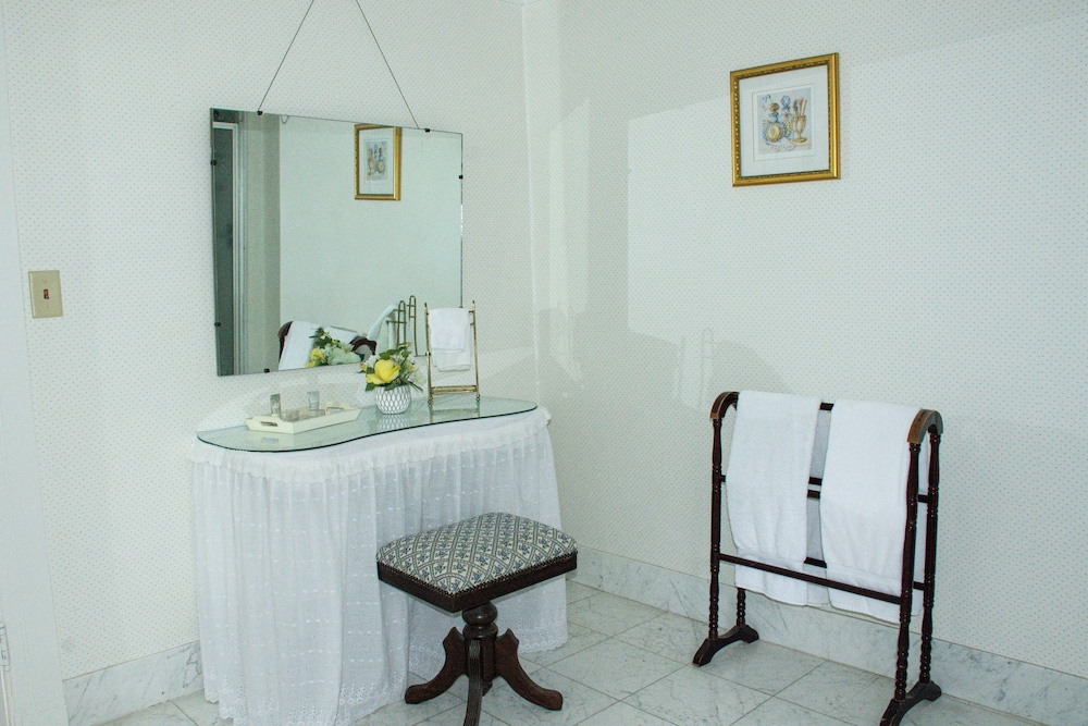 M2 Deluxe Suite photo 3