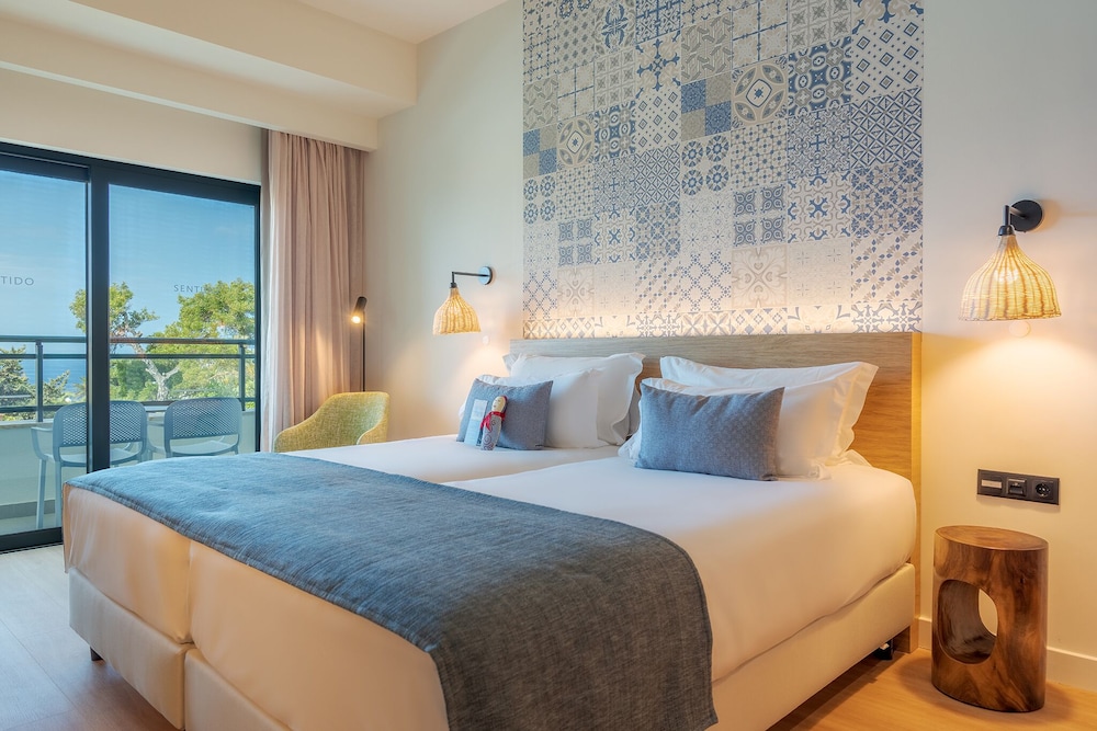 Twin Room, Side Ocean View