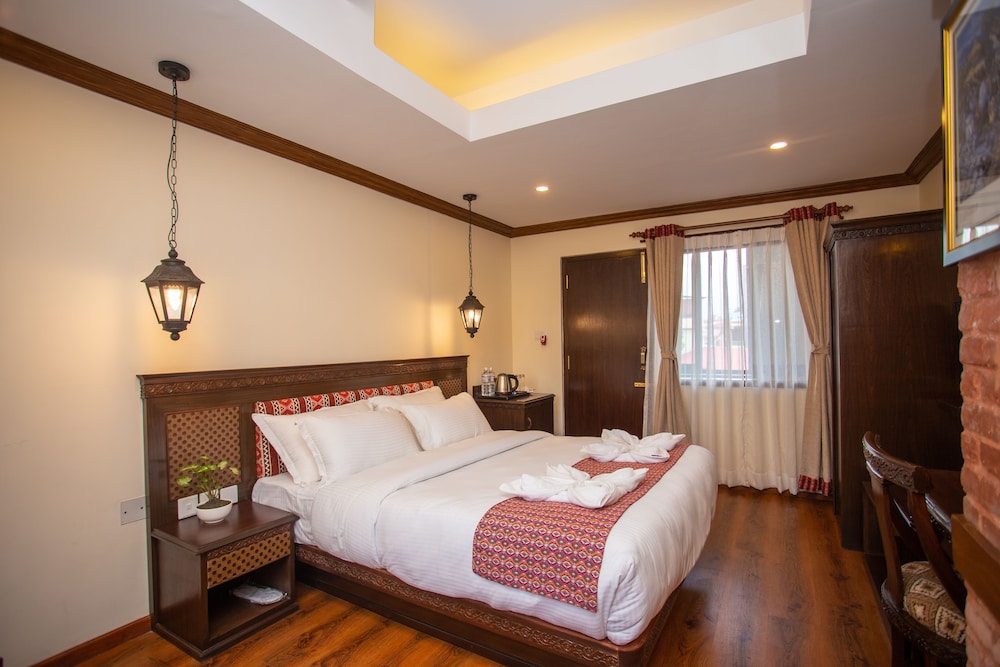 Deluxe Double Or Twin Room - Photo 7
