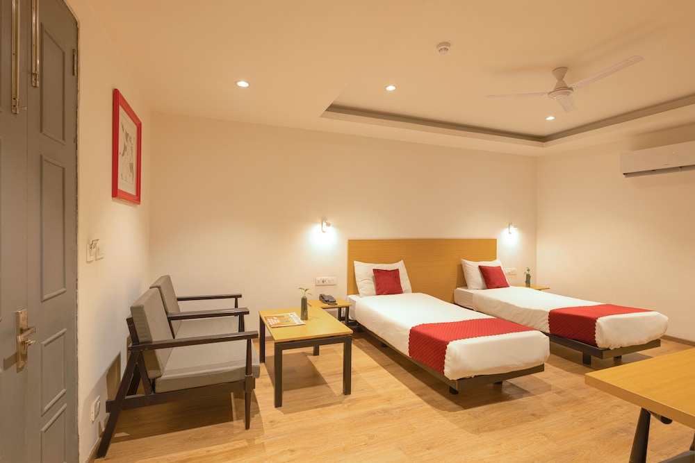Super Deluxe Room with Free WiFi - Photo 4