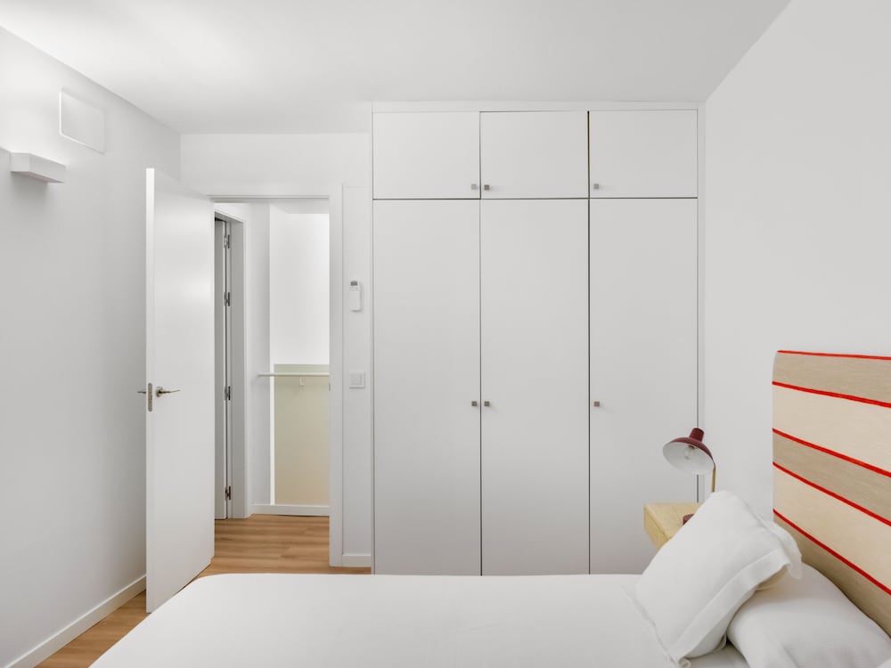 2 Bedroom Apartment, Sofa Bed - Duplex - Photo 3