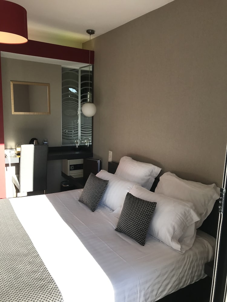 Comfort Room - Photo 5