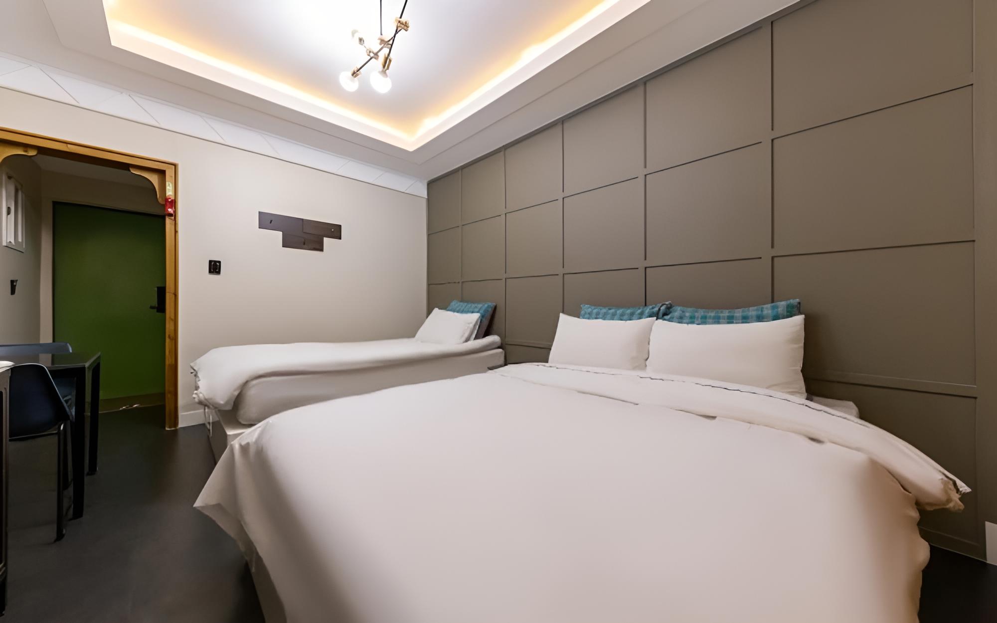 Room (Classic Twin (Annex)) - Photo 2