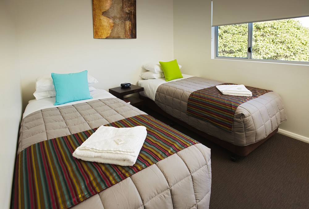 Deluxe Apartment, 2 Bedrooms, Kitchen, Courtyard View photo 1
