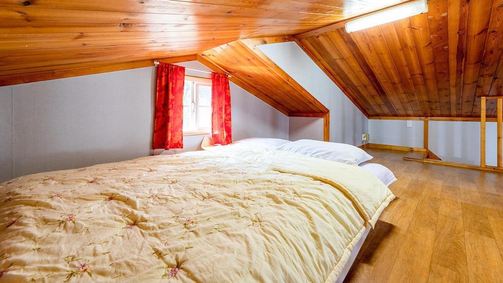 Basic Room, 1 Bedroom (Norang) - Photo 6