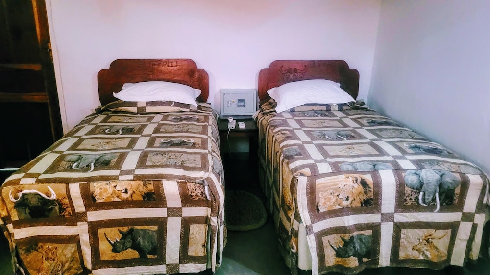 Family Chalet, Multiple Beds, Private Bathroom, Executive Level photo 1