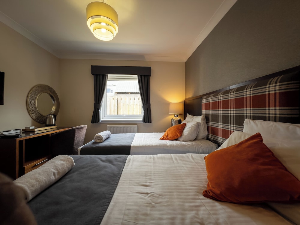 Superior Twin Room, 2 Twin Beds photo 3