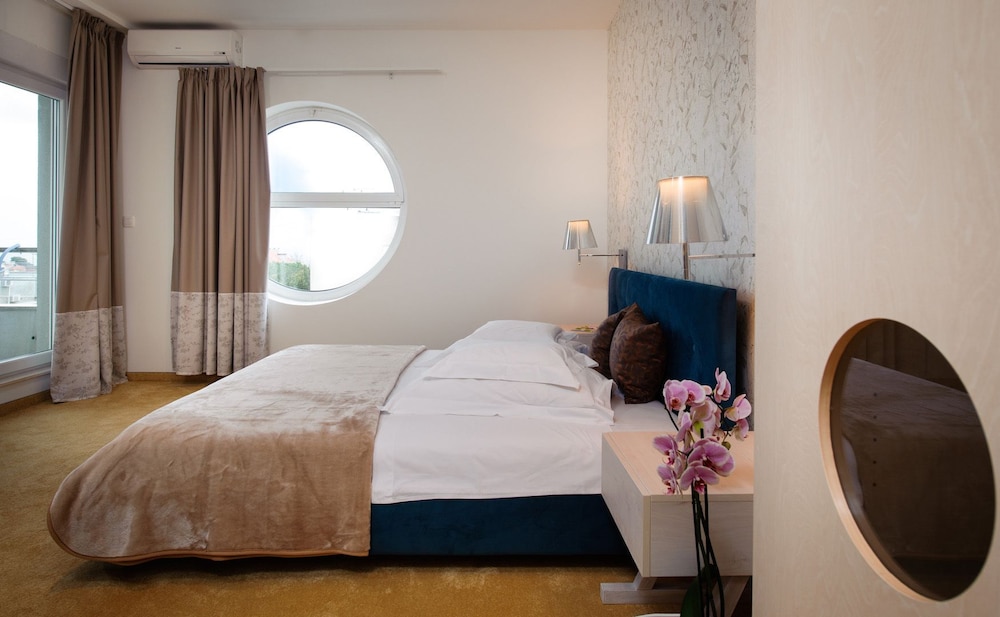 Comfort Double Room, Balcony, Sea View photo 1