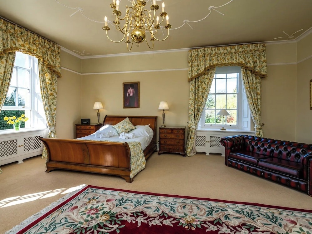 Deluxe Suite, Garden View