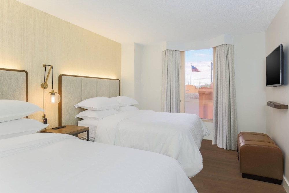Suite, Multiple Beds - Photo 3