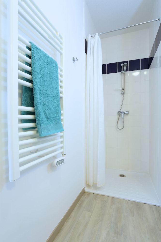 Studio Suite, Accessible photo 2