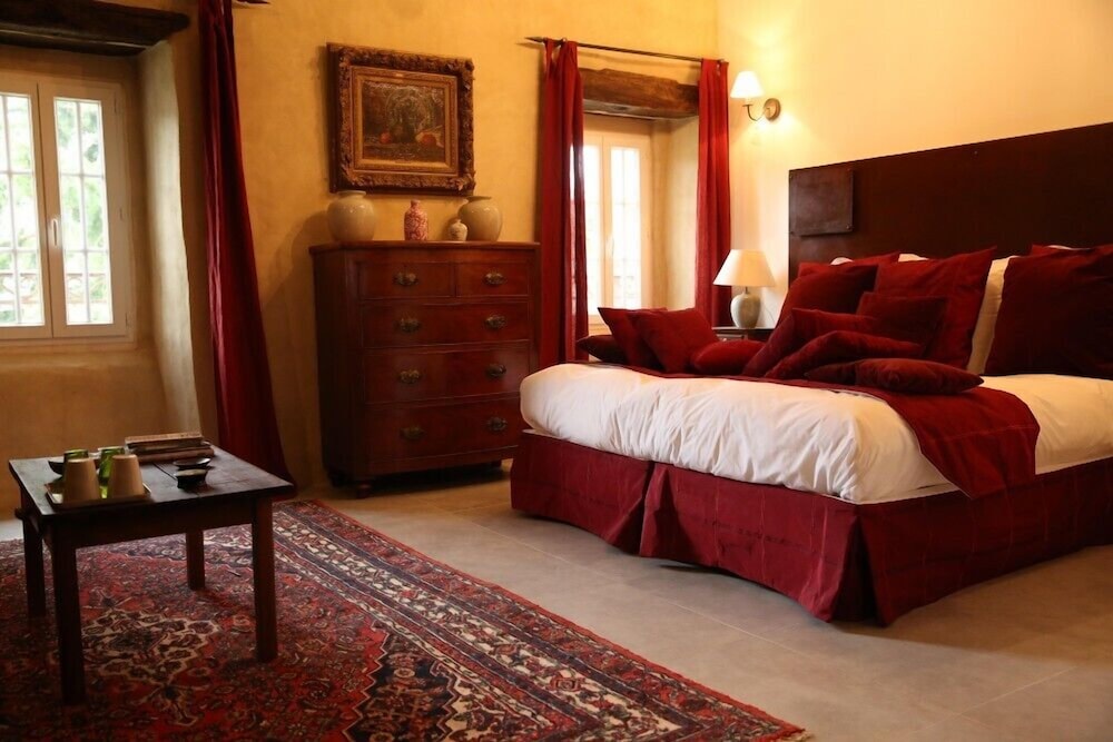 Deluxe Suite photo 1