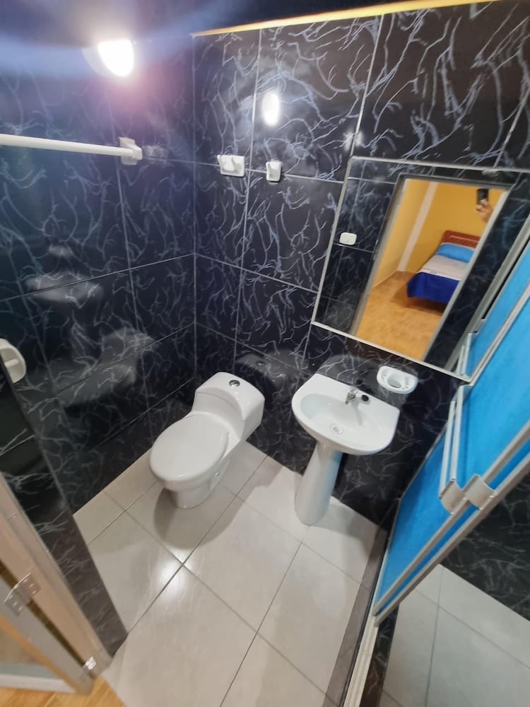 Economy Double Room, 6 Bedrooms photo 3