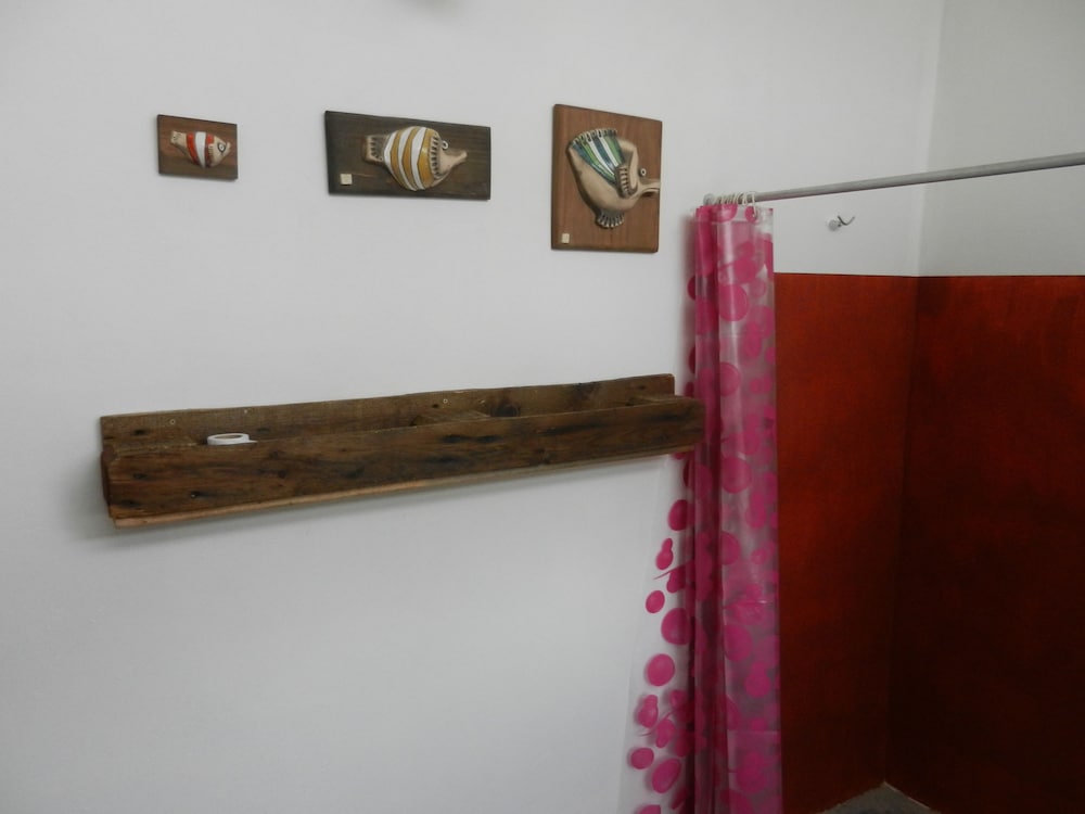 Basic Double Room, 1 Double Bed, Private Bathroom photo 3