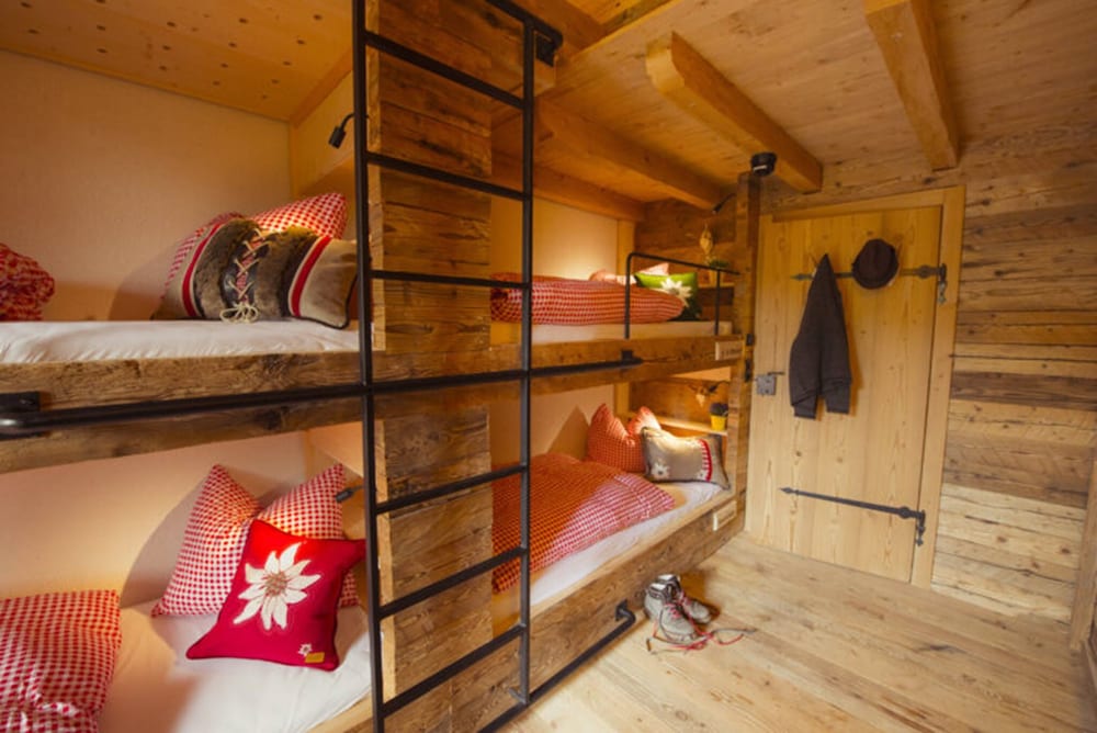 Basic Shared Dormitory