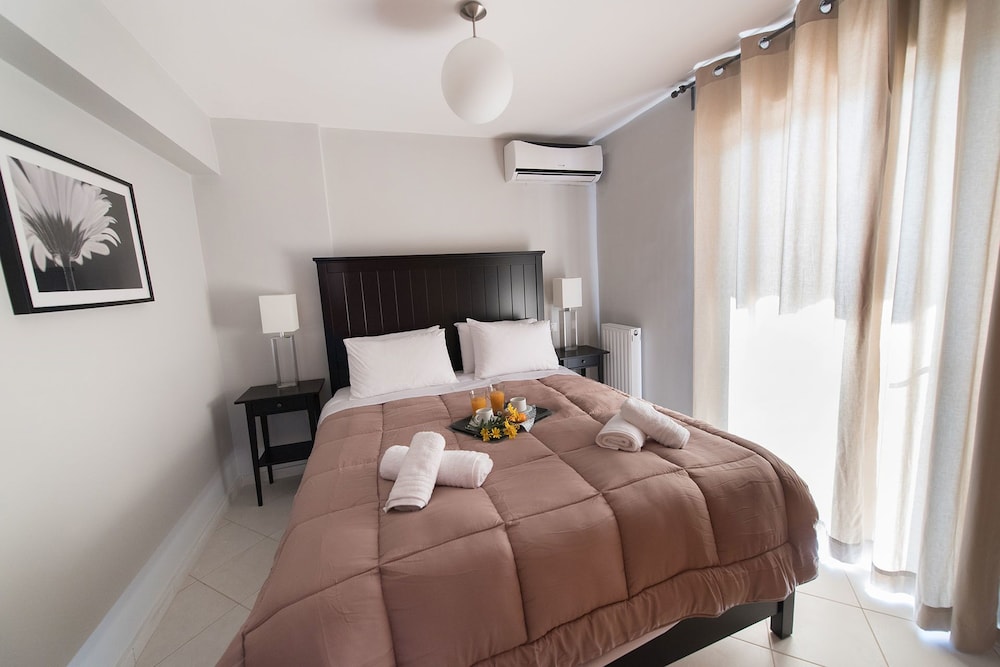 Comfort Apartment, 2 Bedrooms (with Shared Pool) photo 3
