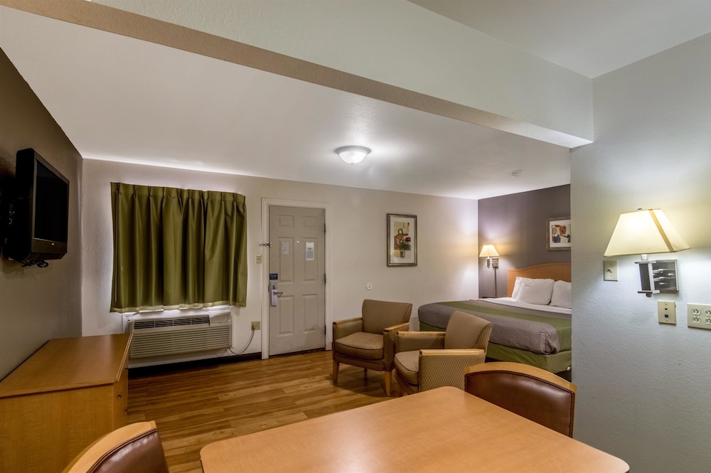 Deluxe Room, 2 Double Beds, Non Smoking, Kitchenette photo 2