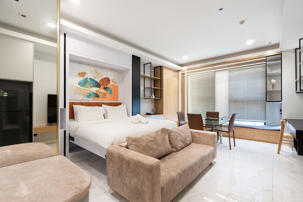 Deluxe Apartment, 1 Bedroom, Kitchen, City View