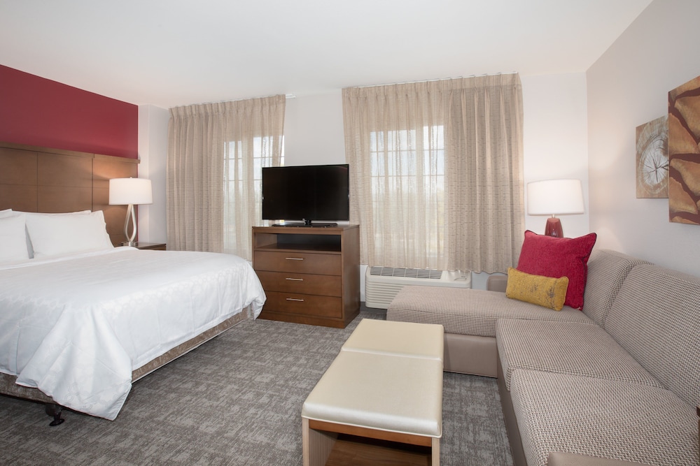 Studio Suite, 1 Queen Bed, Accessible, Kitchen (Communications) - Photo 2