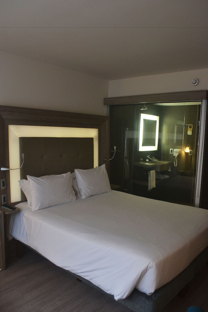 Superior Apartment, 1 Double Bed with Sofa bed, City View