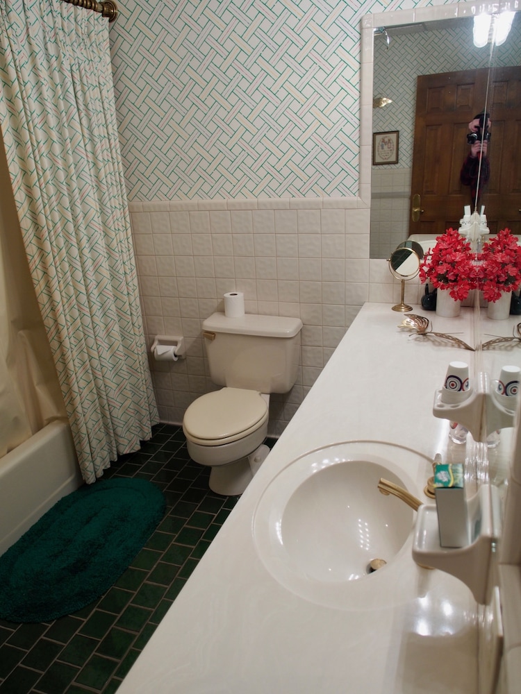 Traditional Suite, 2 Queen Beds photo 3