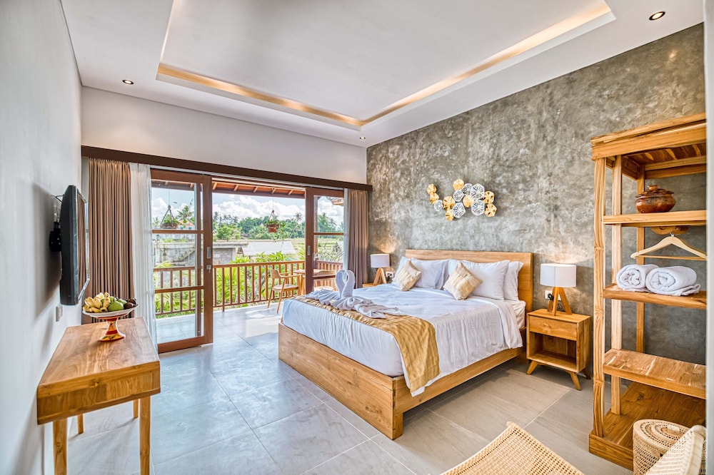 Luxury Suite - Photo 1