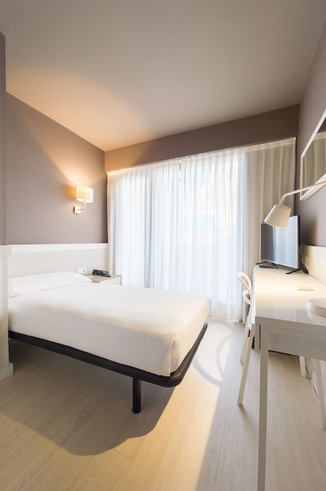 Standard Single Room, 1 Twin Bed photo 3