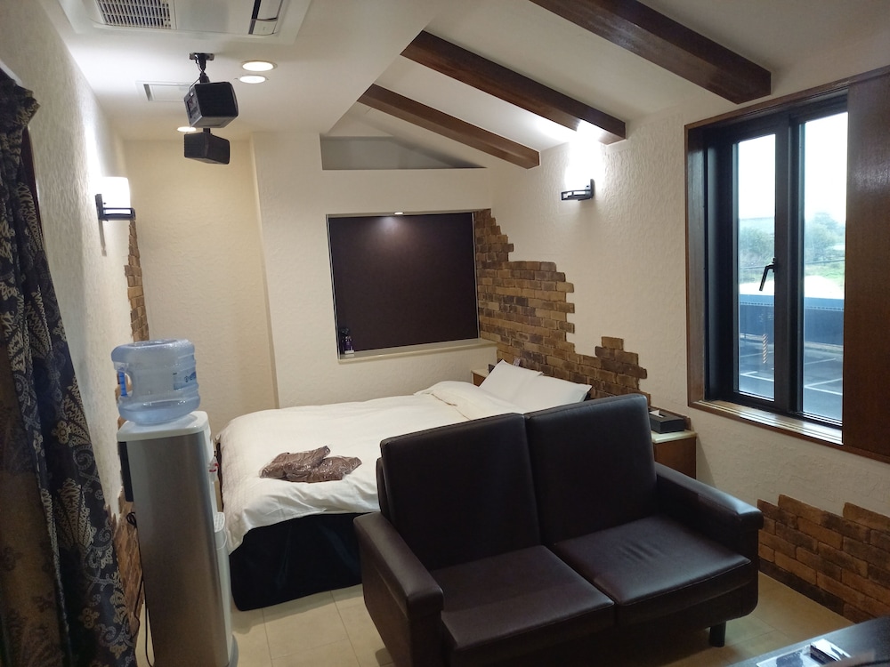 Economy Double Room photo 2
