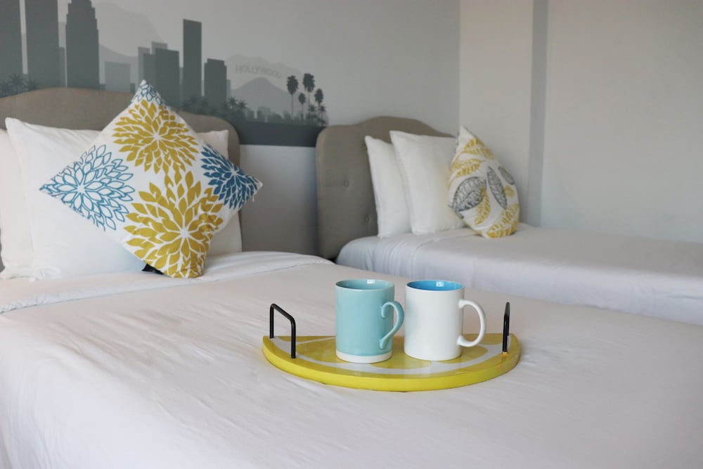 Standard Triple Room, 3 Twin Beds, Non Smoking photo 3