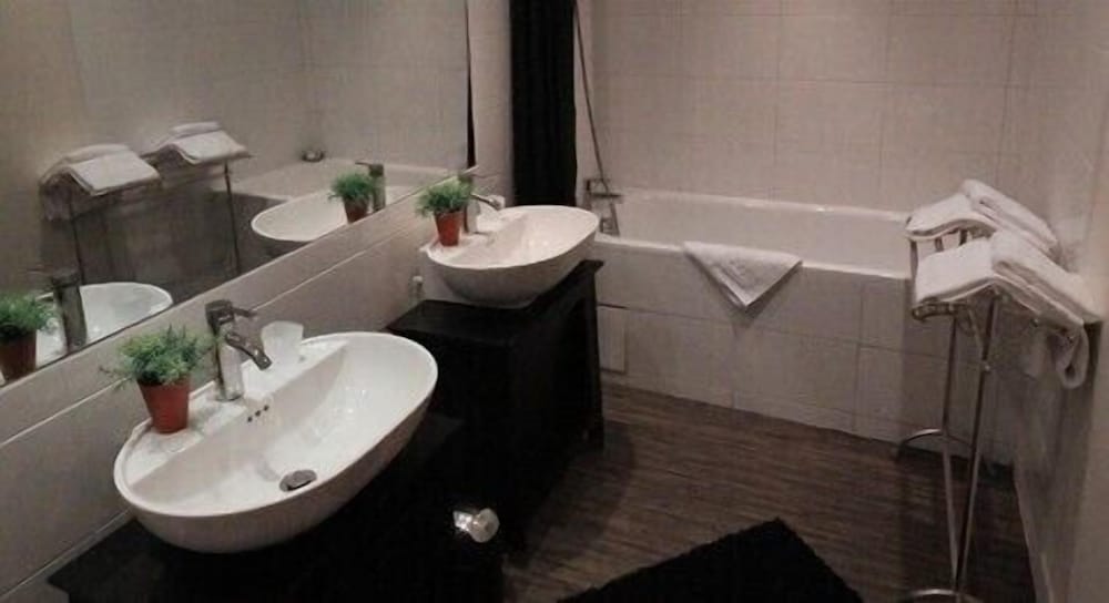 Classic Double Room photo 2