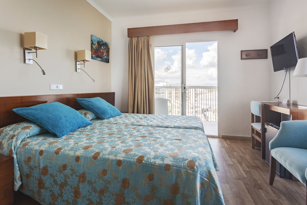 Double Room, Balcony, Partial Sea View - Photo 11