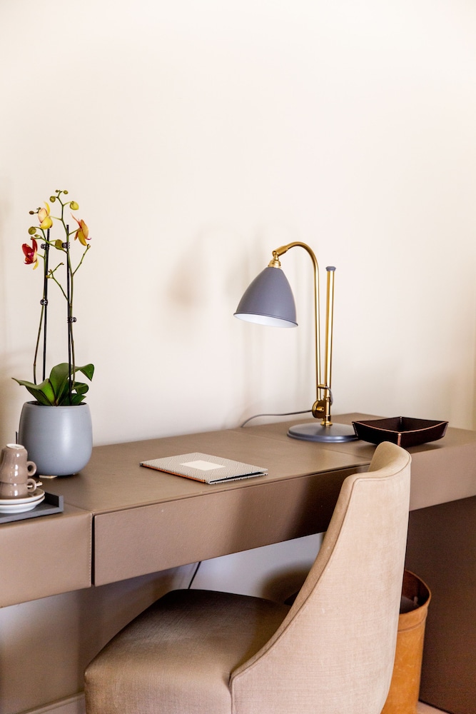 Room (Chic) - Photo 4