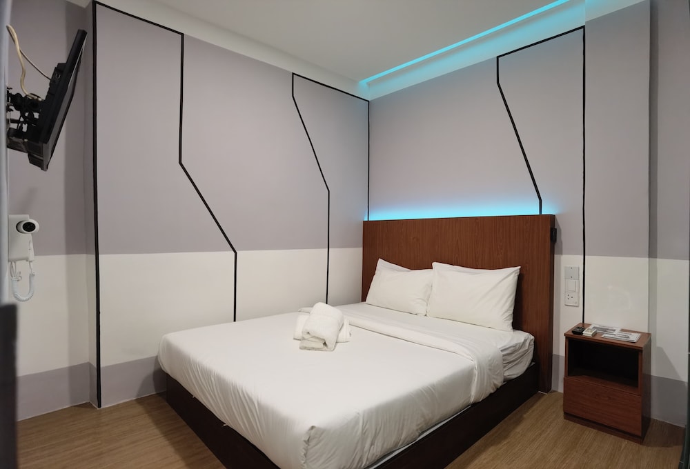 Standard Double Room, 1 Queen Bed - Photo 1