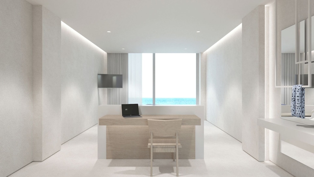 Kos Aktis Sea Front Collection Room