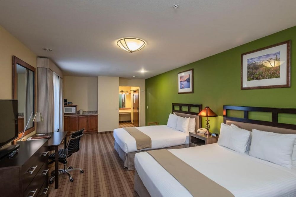 Executive Room, 2 Queen Beds - Photo 1