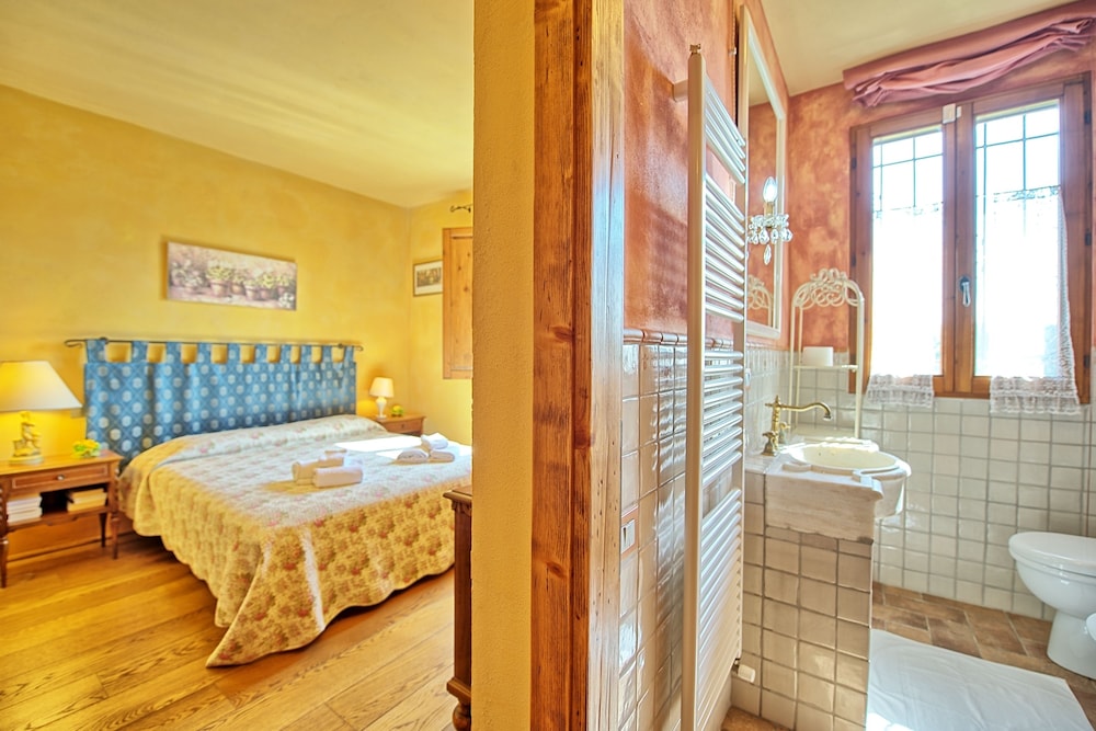 Panoramic Villa, 3 Bedrooms (Casa Cipressi) photo 2
