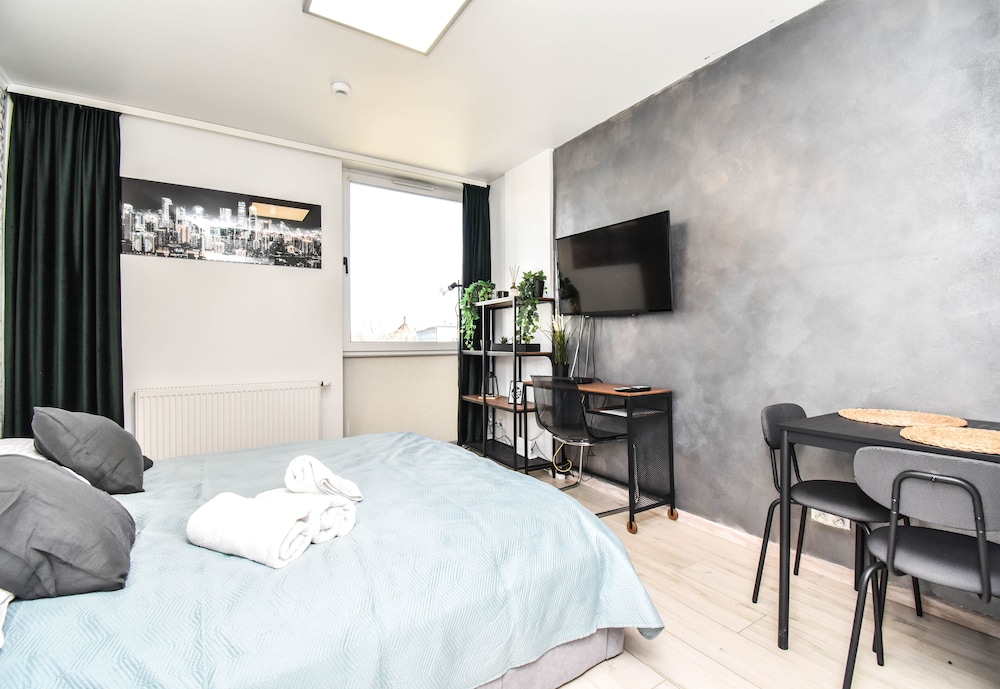 Studio Suite photo 2