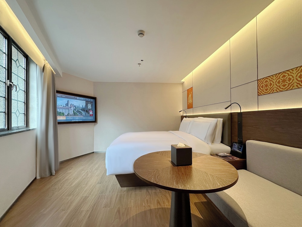 City Room