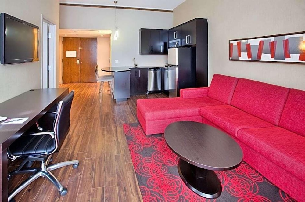 Executive Suite, 1 Bedroom, Non Smoking - Photo 1